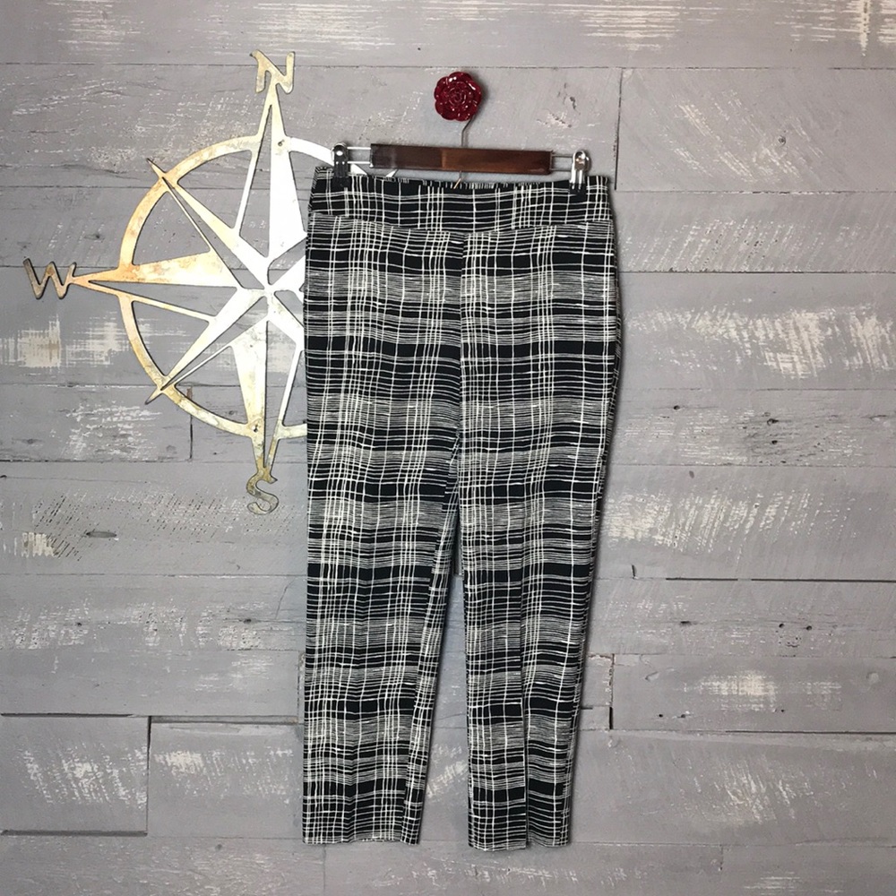 Adorable Loft pants